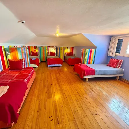 Chill In Ericeira Surf House-3